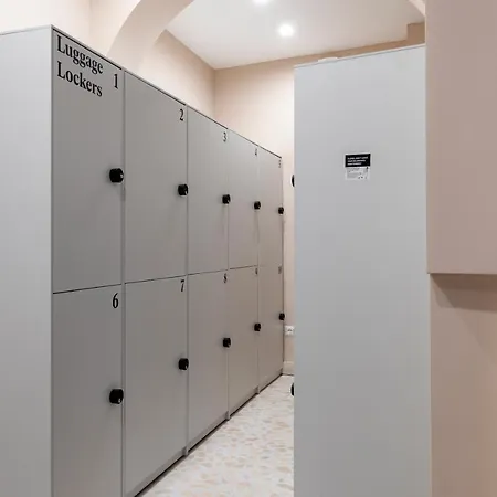 Aparthotel Numa Portico 4*