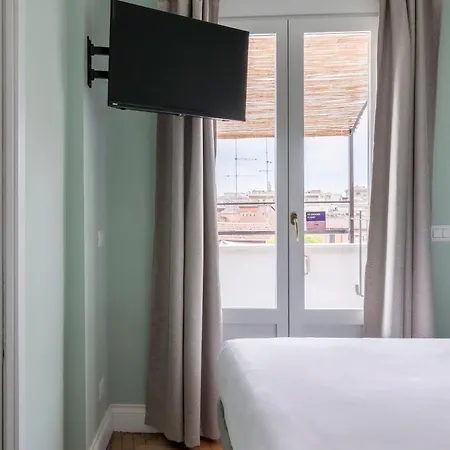 Numa Portico Aparthotel Rome