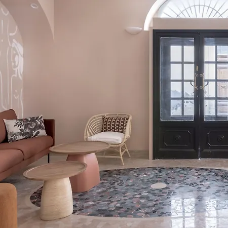 Numa Portico Hotel 4*
