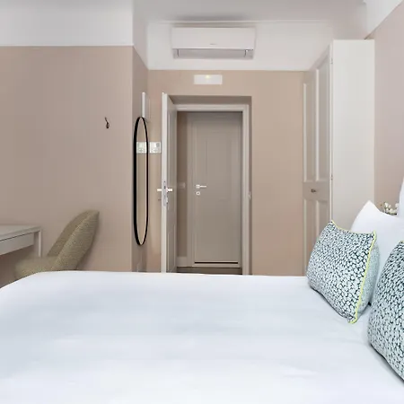 Numa Portico Hotel