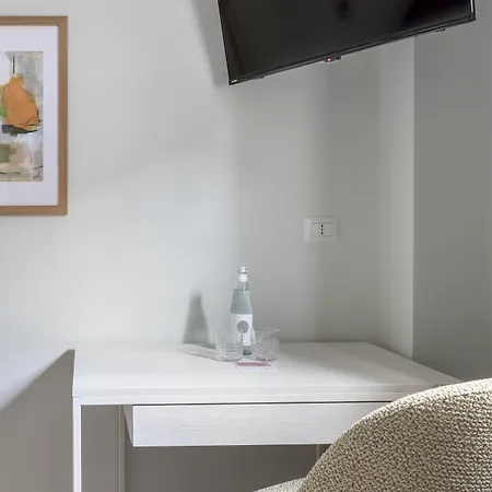 Hotel Numa Portico 4*