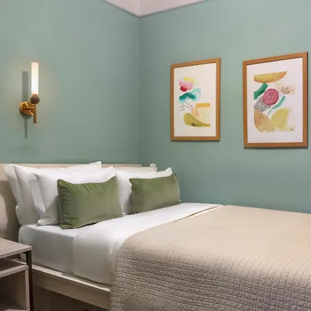 Hotell Numa Portico