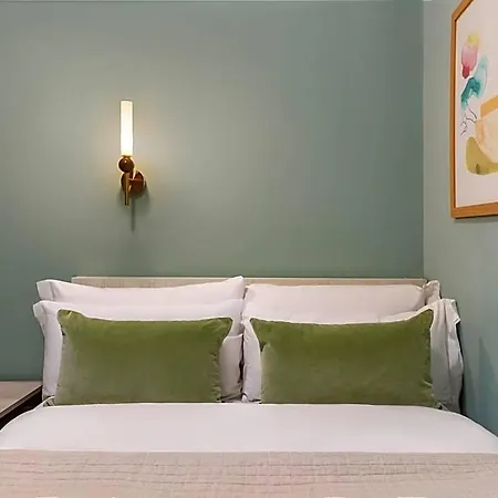 Hotel Numa Portico 4*