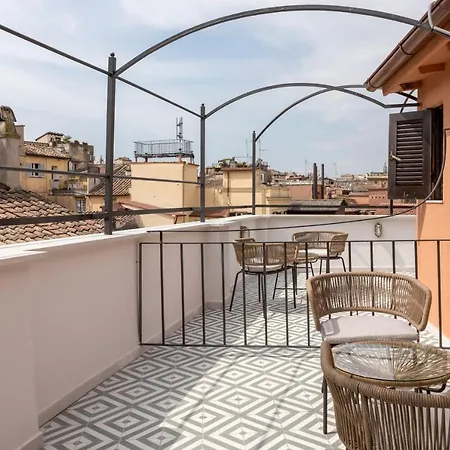 Aparthotel Numa Portico 4*